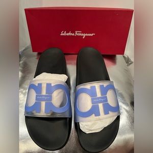 100% authentic Mens Ferragamo slide